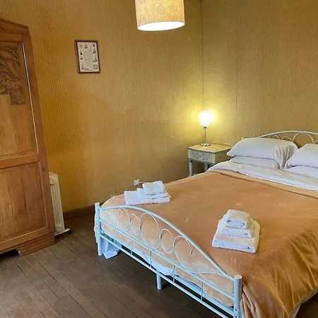 May's Availles-Limouzine